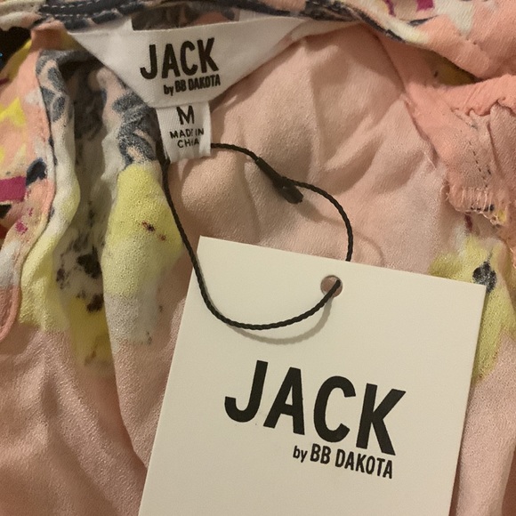 🎉2/$60 sale🎉 JACK BY BB DAKOTA Skylar Womens Floral Tie Front Romper - Picture 4 of 4